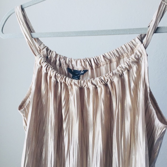 H&M - Picture 6 of 6